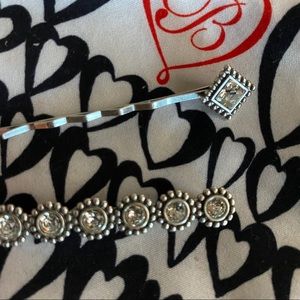 👻3 for $20 Twinkling Brighton hair clips